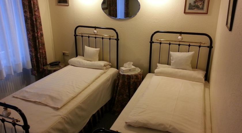 Hotel Admiral 威斯巴登 外观 照片