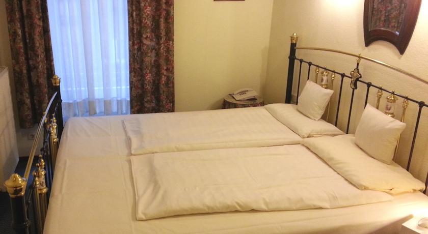 Hotel Admiral 威斯巴登 外观 照片